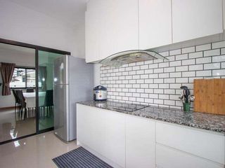 À vendre 4 chambres maison à Saraphi, Chiang Mai