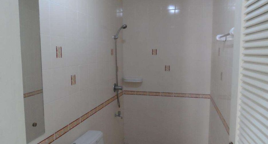 Продажа 4 спальни дом в Mueang Chiang Mai, Чианг Маи
