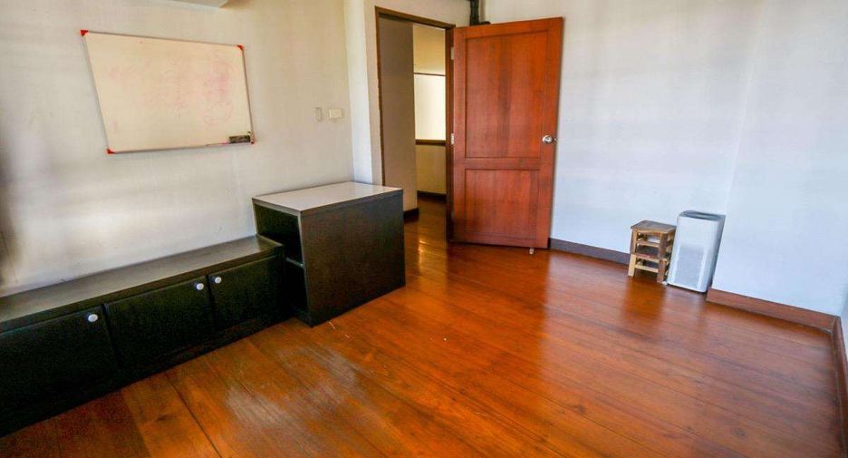 出售 3 卧室 公寓 在 Mueang Chiang Mai, Chiang Mai