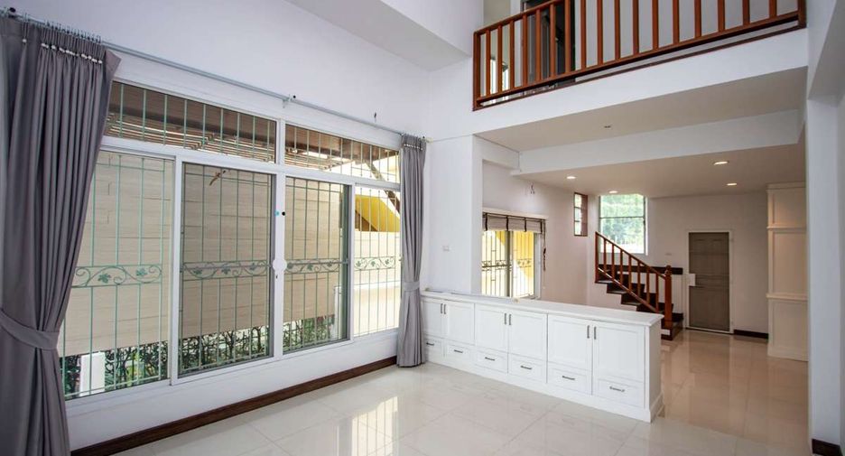 For sale 3 bedrooms house in San Sai, Chiang Mai