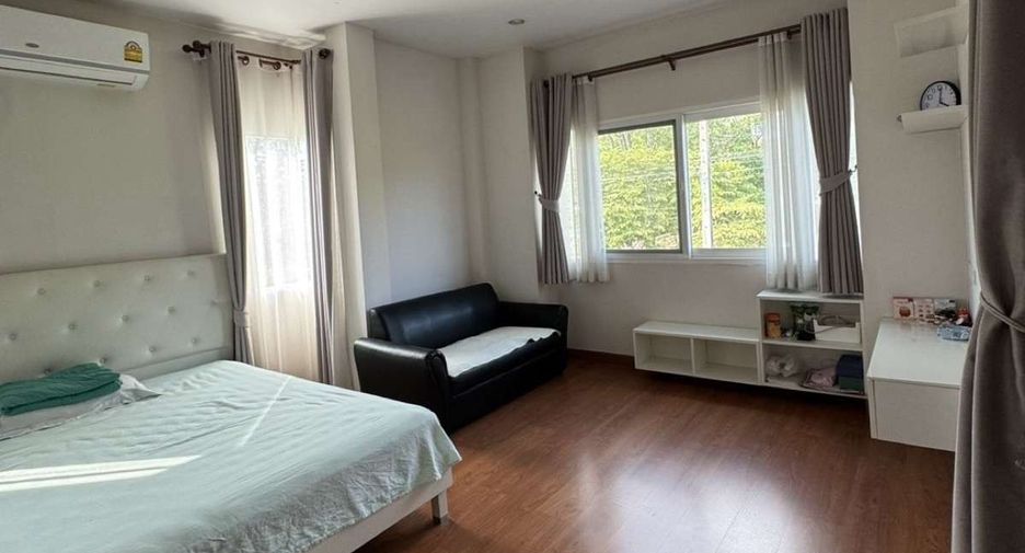 For sale 4 bedrooms house in Hang Dong, Chiang Mai