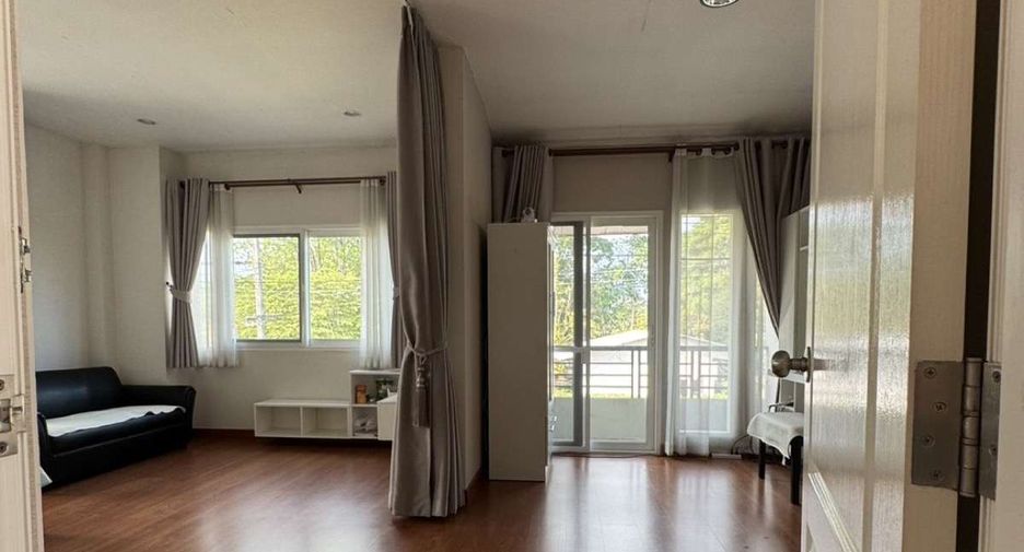 For sale 4 bedrooms house in Hang Dong, Chiang Mai