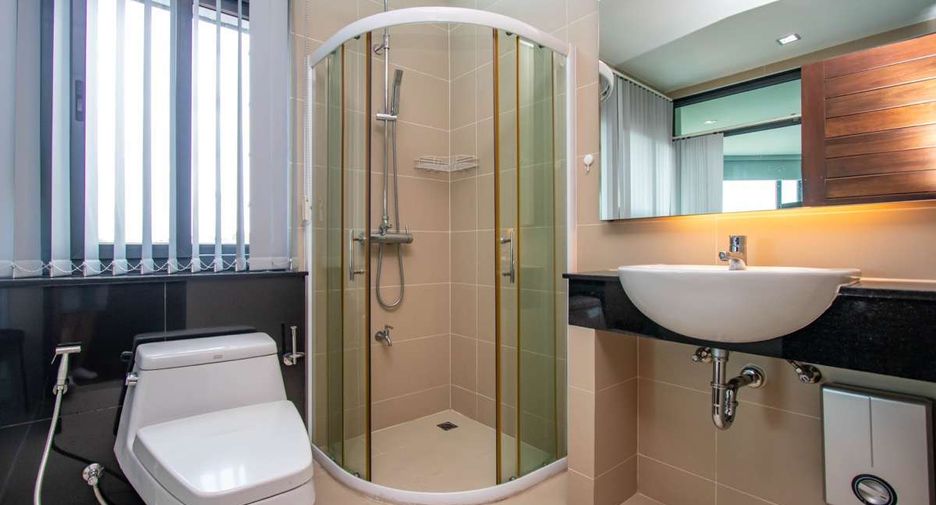 For sale 2 bedrooms condo in Mueang Chiang Mai, Chiang Mai