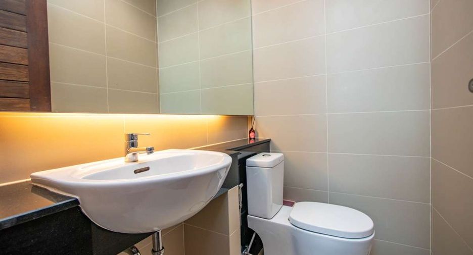 For sale 2 bedrooms condo in Mueang Chiang Mai, Chiang Mai