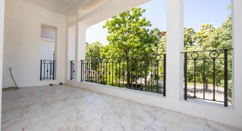 Продажа 6 спальни дом в Mueang Chiang Mai, Чианг Маи
