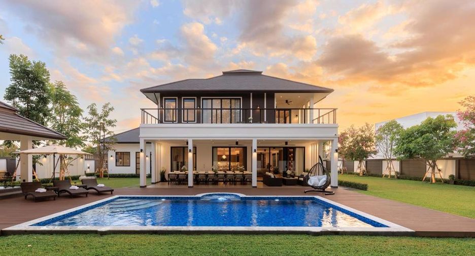 For sale 5 bedrooms house in Hang Dong, Chiang Mai
