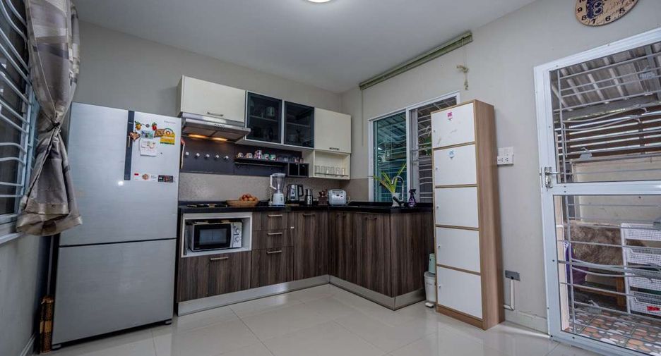 For sale 3 bedrooms house in Doi Saket, Chiang Mai