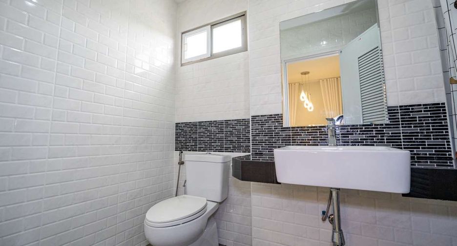 For sale 3 bedrooms house in San Sai, Chiang Mai