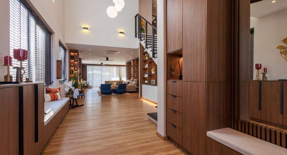 For sale 5 bedrooms house in Hang Dong, Chiang Mai