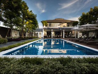 For sale 5 bedrooms house in Hang Dong, Chiang Mai