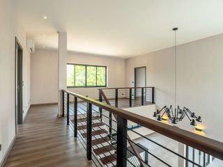 Продажа 4 спальни дом в Mueang Chiang Mai, Чианг Маи