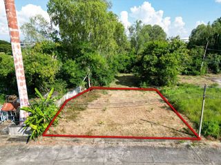 Terreno en venta en Saraphi, Chiang Mai