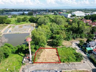 Terreno en venta en Saraphi, Chiang Mai