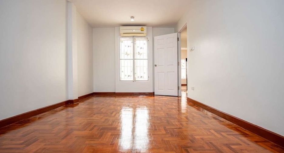 For sale 3 bedrooms house in Mae Rim, Chiang Mai