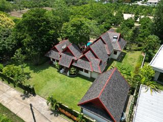 For sale 4 bedrooms house in Saraphi, Chiang Mai