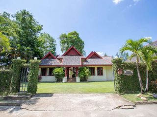 For sale 4 bedrooms house in Saraphi, Chiang Mai