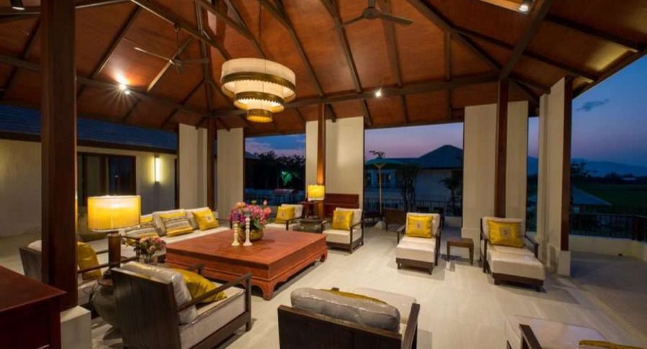 For sale 5 bedrooms house in Saraphi, Chiang Mai