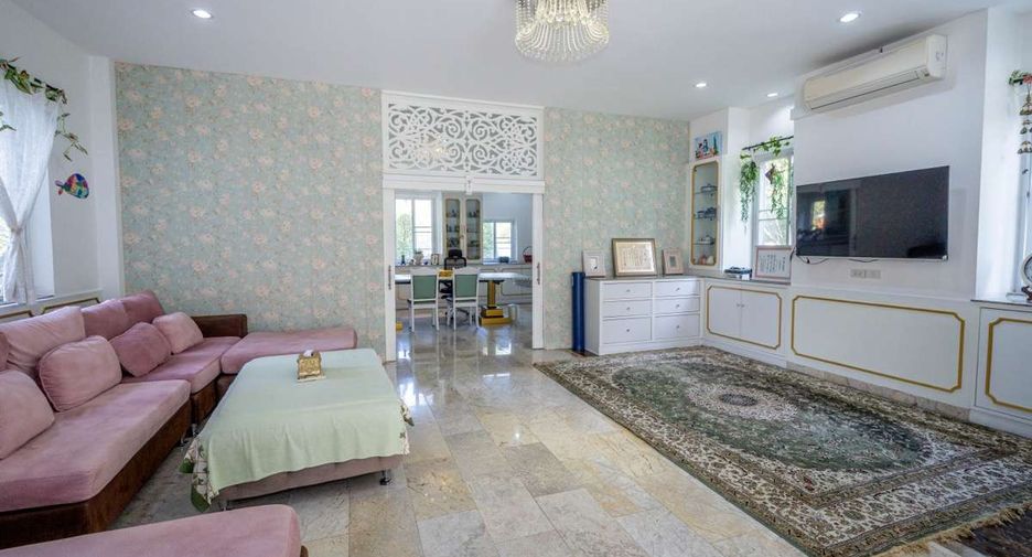 For sale 4 bedrooms house in Doi Saket, Chiang Mai