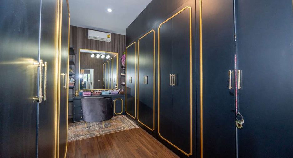For sale 4 bedrooms house in Doi Saket, Chiang Mai
