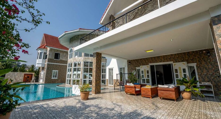 For sale 4 bedrooms house in Doi Saket, Chiang Mai
