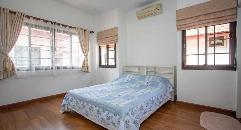 À vendre 4 chambres maison à Saraphi, Chiang Mai