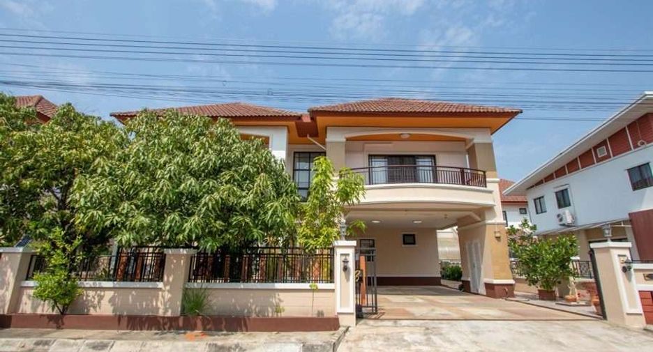À vendre 4 chambres maison à Saraphi, Chiang Mai