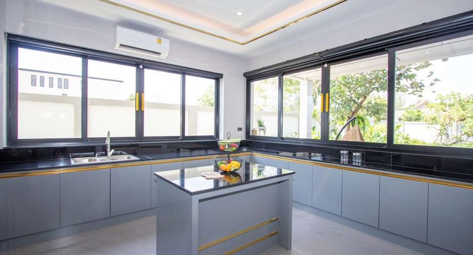 Продажа 4 спальни дом в Mueang Chiang Mai, Чианг Маи