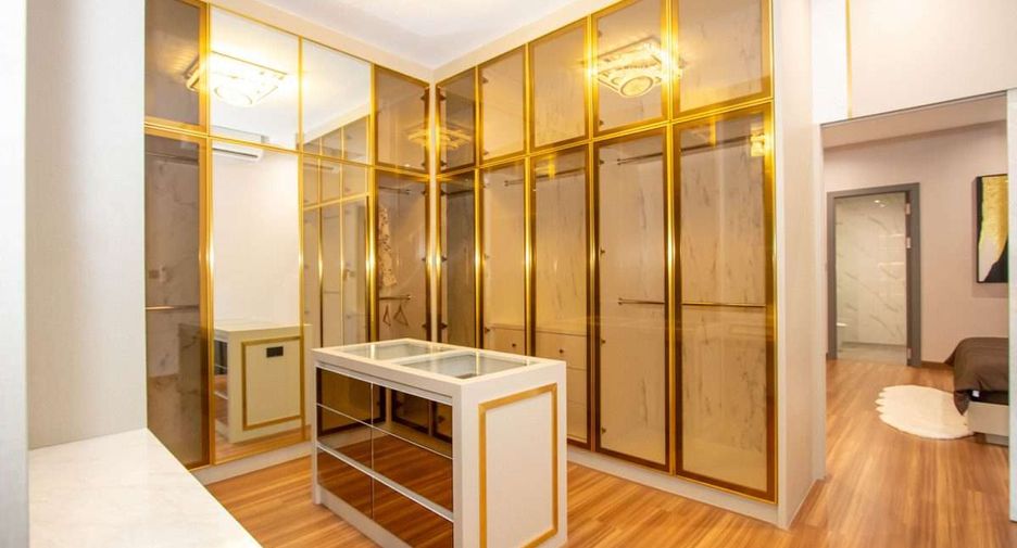 Продажа 4 спальни дом в Mueang Chiang Mai, Чианг Маи