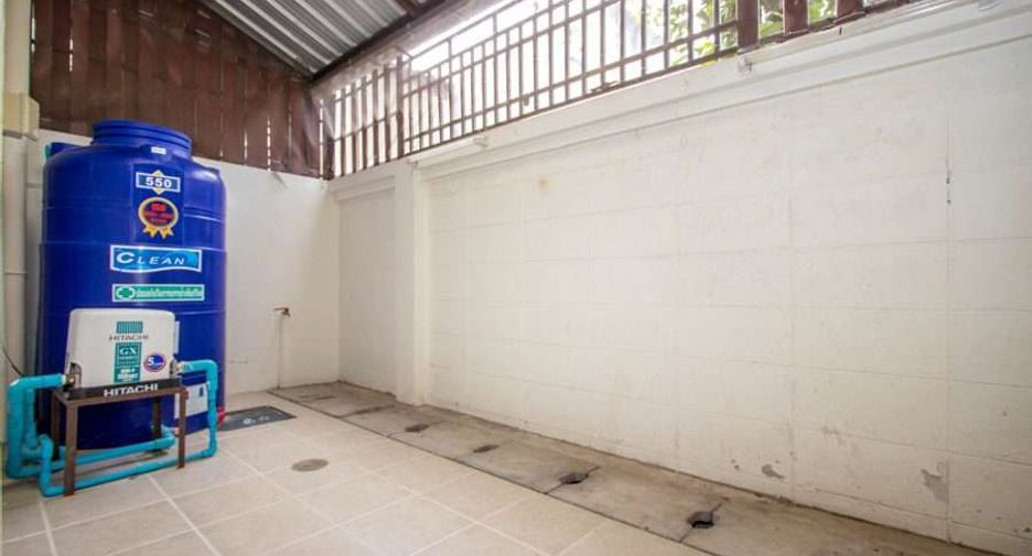 Local comercial en venta de 1 habitaciones en Mueang Chiang Mai, Chiang Mai