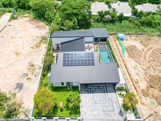 Продажа 4 спальни дом в Mueang Chiang Mai, Чианг Маи