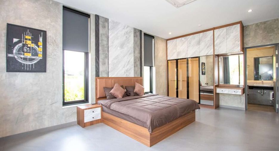 Продажа 4 спальни дом в Mueang Chiang Mai, Чианг Маи