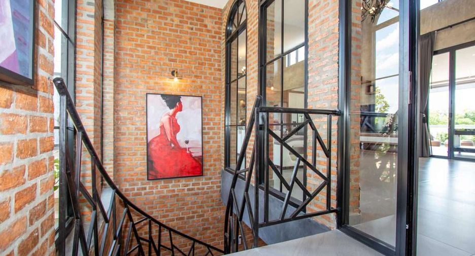 Продажа 4 спальни дом в Mueang Chiang Mai, Чианг Маи