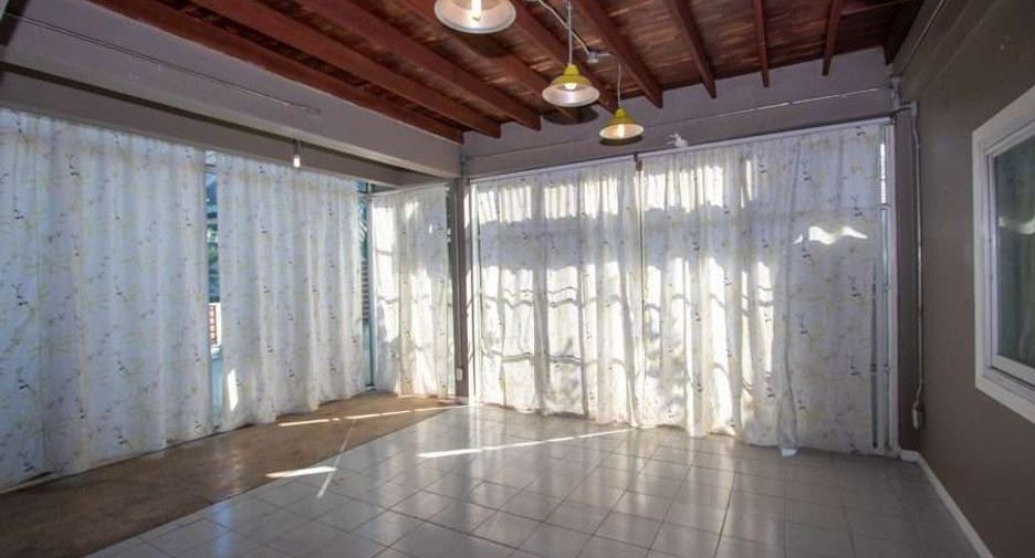 Продажа 8 спальни дом в Mueang Chiang Mai, Чианг Маи