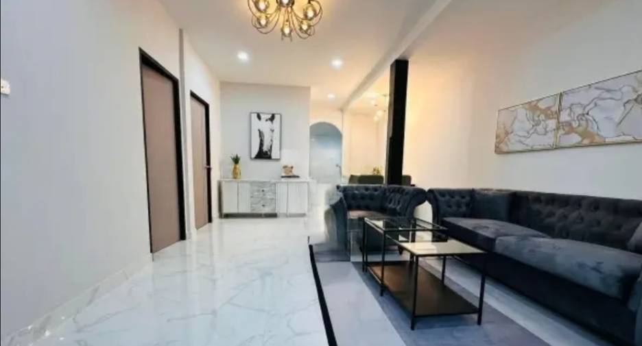 Casa en venta de 2 habitaciones en East Pattaya, Pattaya