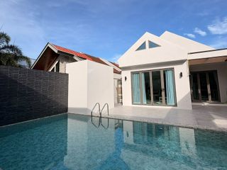 Villa zum Kauf mit 3 Zimmer in Kathu, Phuket