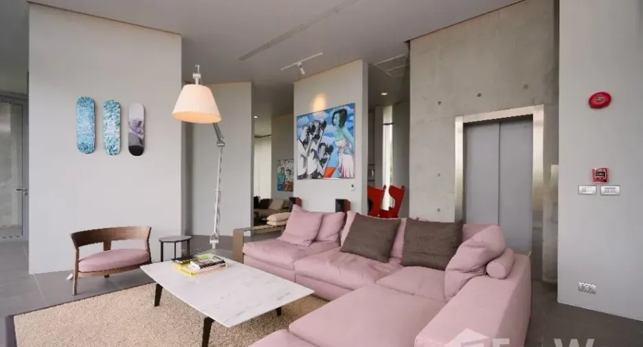 For sale 5 bedrooms villa in Thalang, Phuket