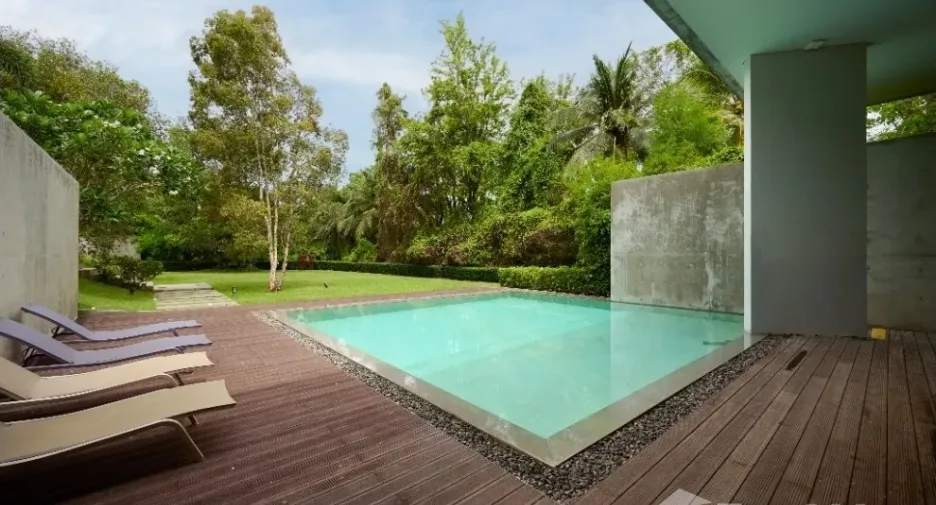 For sale 5 bedrooms villa in Thalang, Phuket