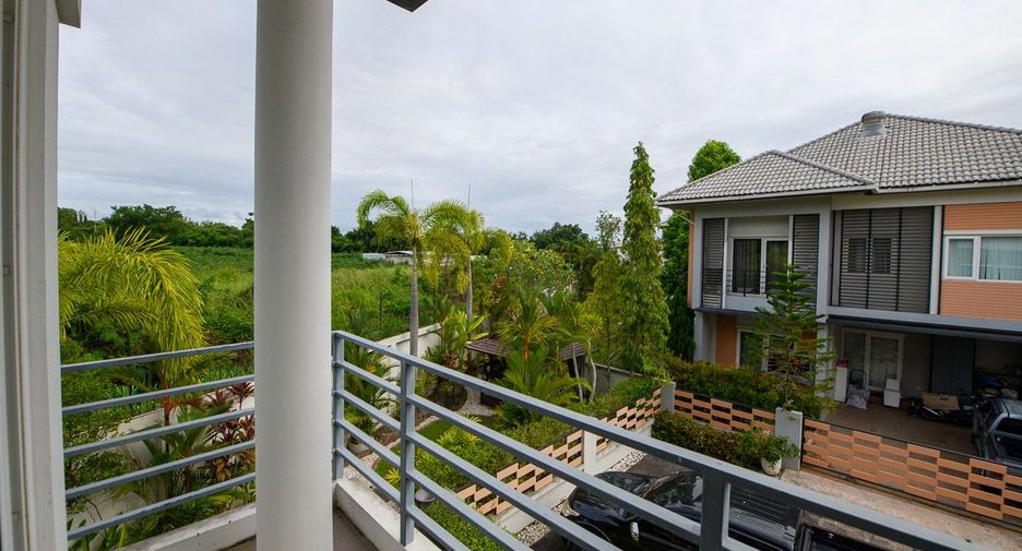 For rent 3 bedrooms house in East Pattaya, Pattaya