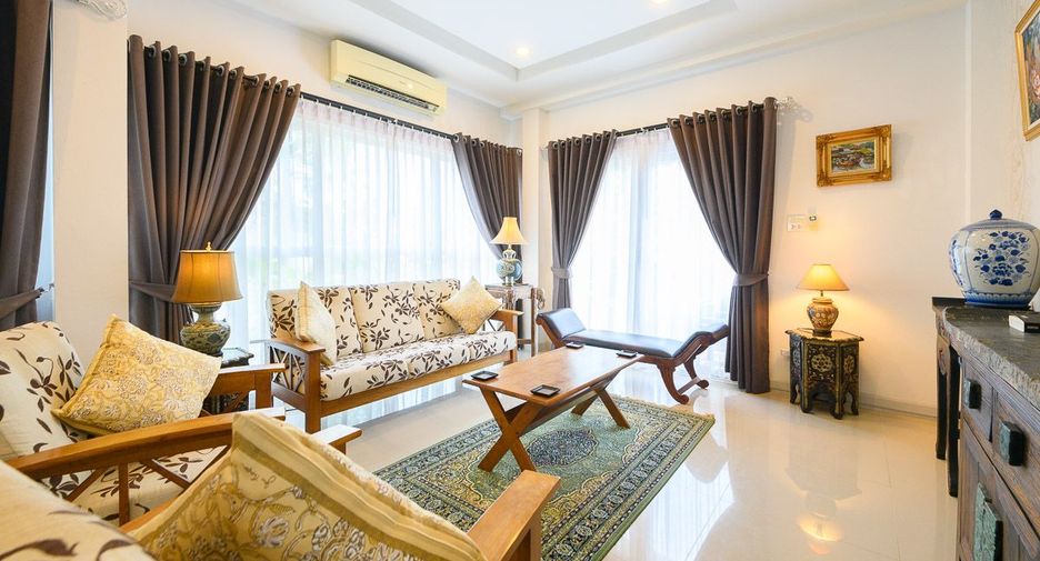 For rent 3 bedrooms house in East Pattaya, Pattaya