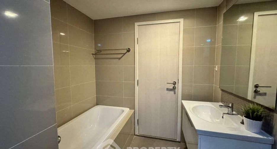 Condo en alquiler de 2 habitaciones en Watthana, Bangkok