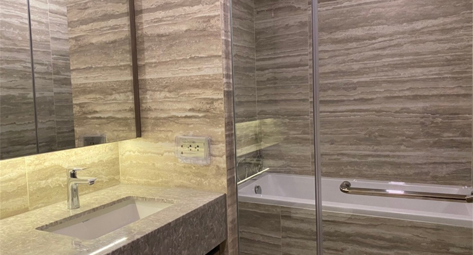 For rent 1 Beds condo in Khlong Toei, Bangkok