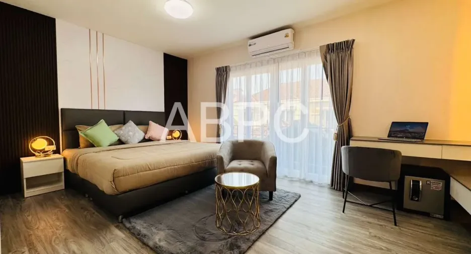 For sale 2 ベッドルーム townhouse in South Pattaya, Pattaya