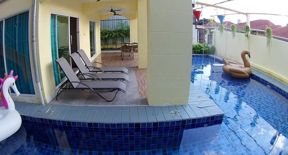 For rent and for sale 7 bedrooms house in Jomtien, Pattaya