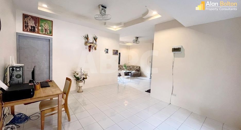 Haus zum Kauf mit 2 Zimmer in East Pattaya, Pattaya