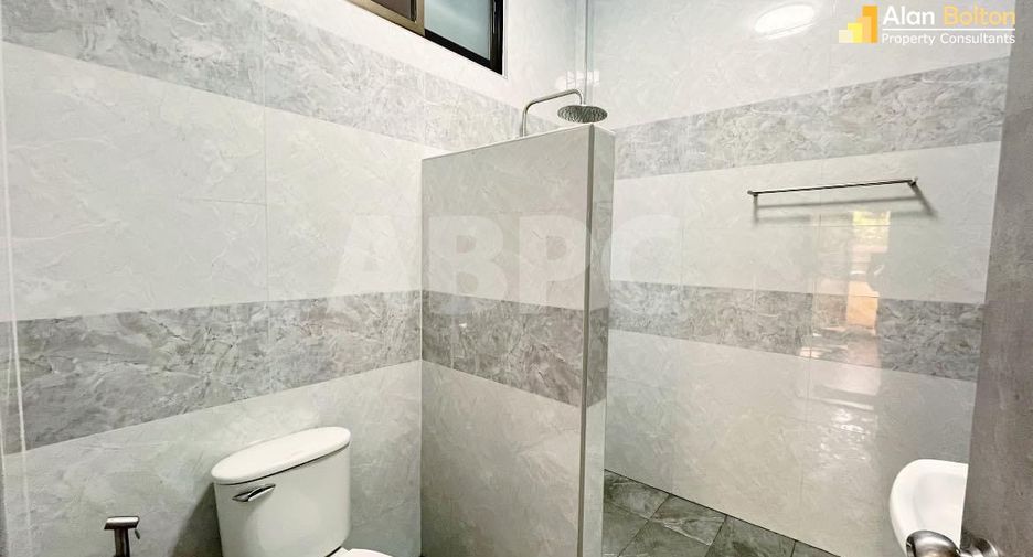 Haus zum Kauf mit 2 Zimmer in East Pattaya, Pattaya