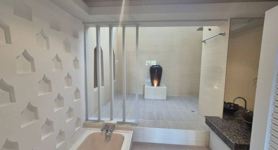 For sale 8 ベッドルーム townhouse in Pratumnak, Pattaya