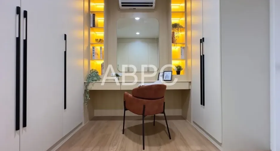 For sale 4 bedrooms house in Na Jomtien, Pattaya
