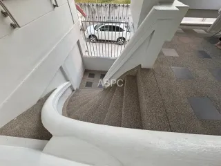 Casa adosada en venta de 4 habitaciones en Bang Lamung, Chonburi