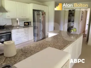 For rent and for sale 6 bedrooms house in Si Racha, Chonburi