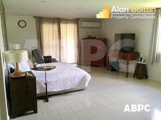 For rent and for sale 6 bedrooms house in Si Racha, Chonburi